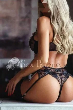 Laura Top Masaz Escort Prague