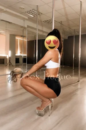 Gabriela Prague Escort