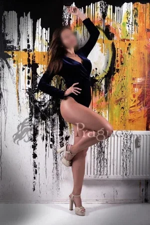 Sara Escort