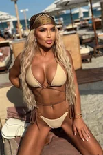 Playmate Ramonka