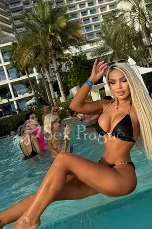 Playmate Ramonka